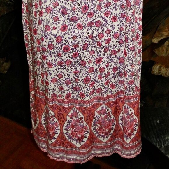 Spell & The Gypsy Jasmine Tunic in Lilac - Picture 2 of 6